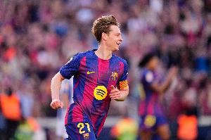 每体：巴萨本赛季有9名球员戴过队长袖标，德容16次最多